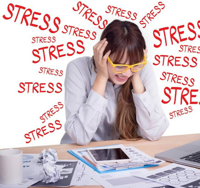 Nên tránh stress để giảm nguy cơ làm giảm miễn dịch của cơ thể.